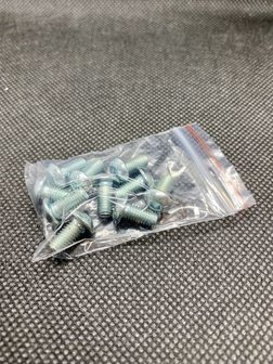 Round head screw M5x10 (10 pieces)