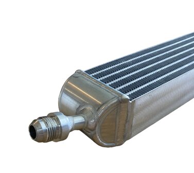 LC F1 oil radiator