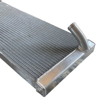 LCR F1 water radiator