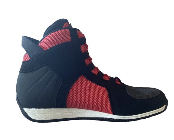 Daytona AC4 WD (black/red)