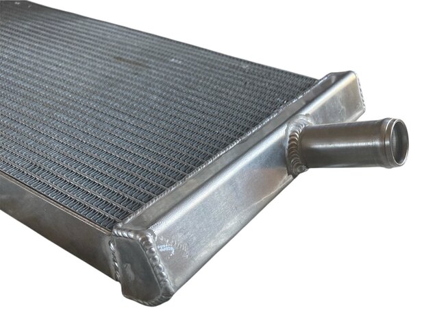 LCR F1 water radiator