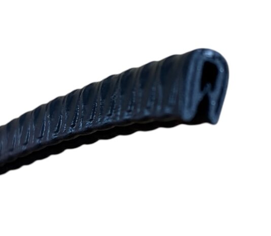 Chassis rubber PVC Edge finishing profile (1 meter)