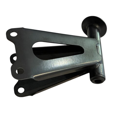 LCR F2 fairing bracket (front)