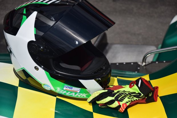 100% Racing Gloves (yellow)